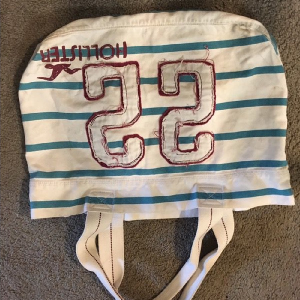 Hollister shoulder bag